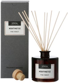 Parfum d&rsquo;int&eacute;rieur Osmia For&ecirc;t de pins, flacon de 250 ml, emballage, bouchon et b&acirc;tonnets parfum&eacute;s.