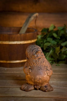 Gnome de sauna goudronn&eacute;, Sauna-ukko