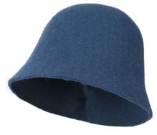 Bonnet de sauna traditionnel bleu d&rsquo;Alhon Huopatehdas.