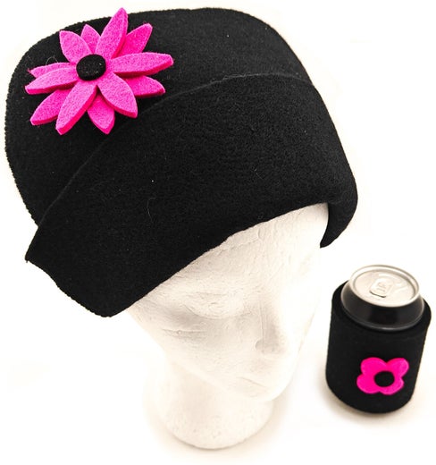 Avec fleurs d&eacute;coratives