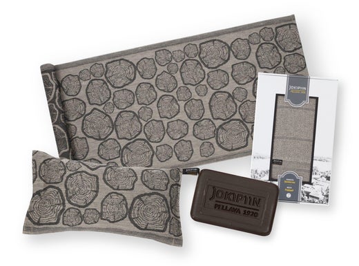 Jokipiin Pellava coffret cadeau Pin : serviette pour banc de sauna, coussin de sauna et savon au goudron, naturel / noir